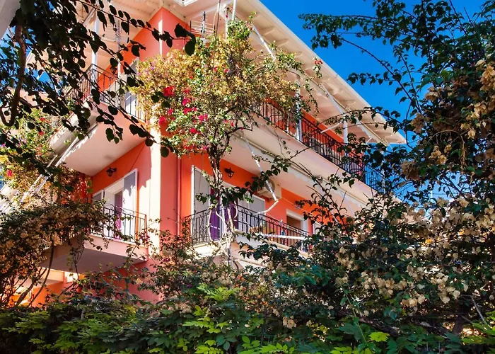 Efthalia & Νυδρί