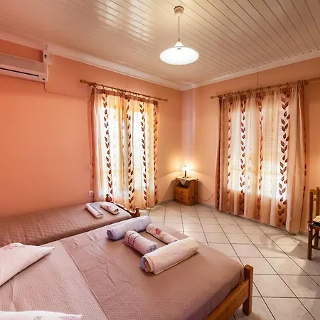 Daire Efthalia & Nydri (Lefkada)