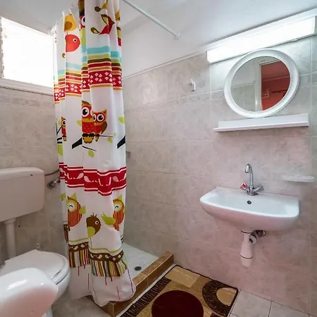 Apartment Efthalia &