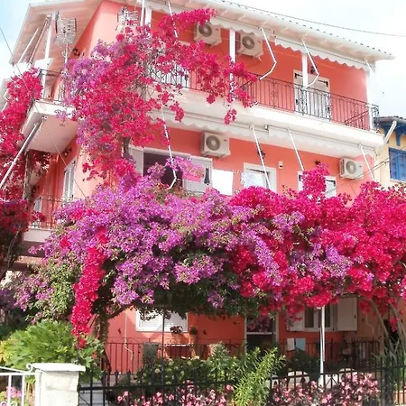 Apartamento Efthalia & *