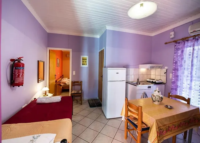 Apartament Efthalia & *